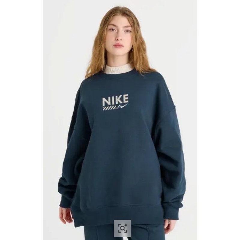 Nike Sportswear Women's Oversized Fleece Crew-Neck Sweatshirt